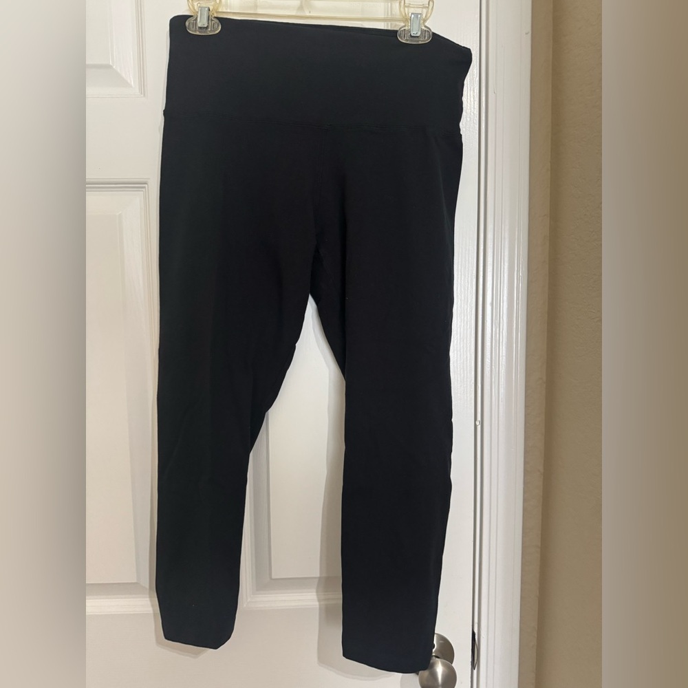 French Laundry — black athletic leggings